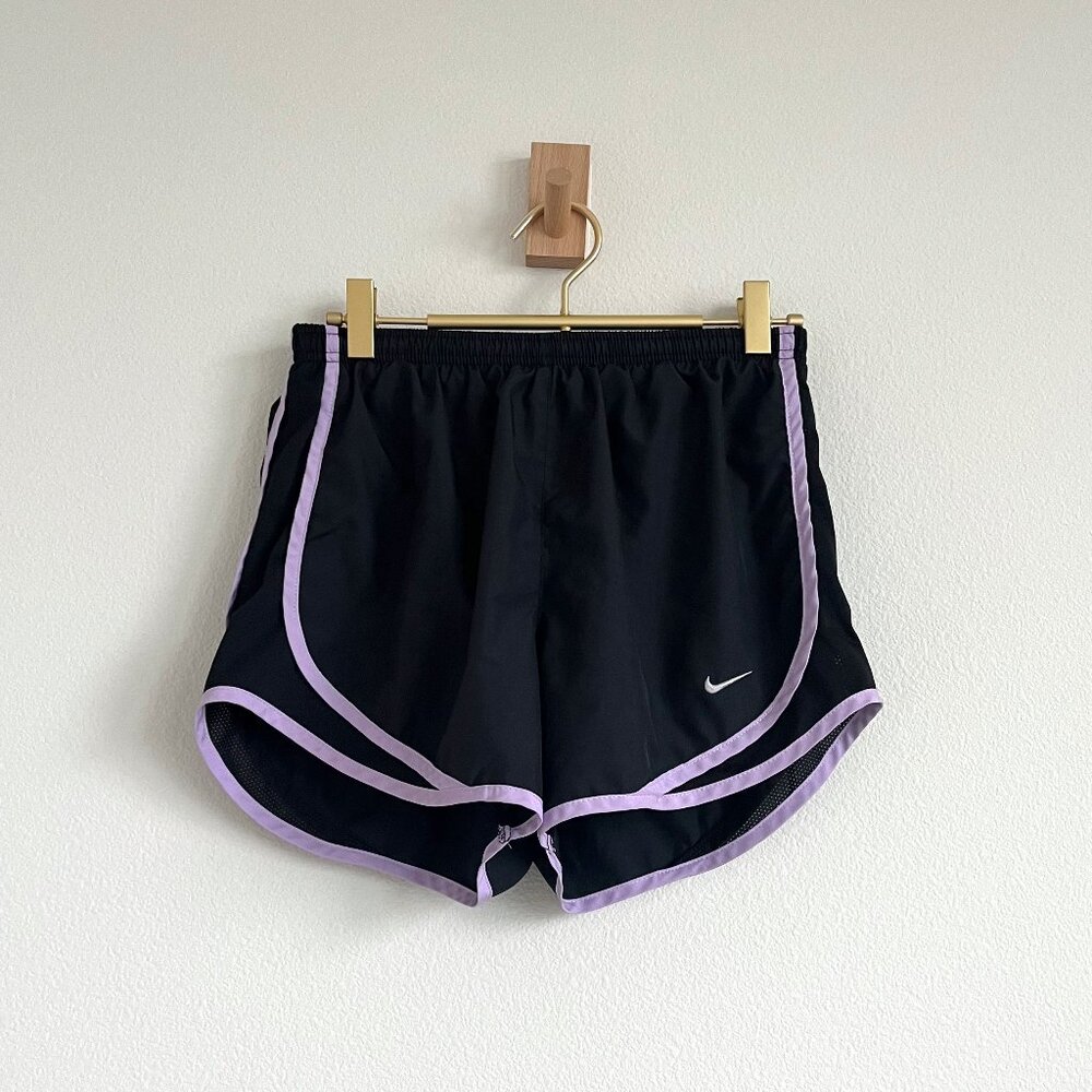 Nike Tempo Dri-FIT Activewear Athleisure Running Shorts in Black & Lavender